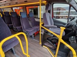 MERCEDES-BENZ Sprinter 517 Heckniederflur Vorlauffahrzeug
