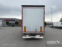 Schmitz Cargobull Curtainsider Mega Getränke