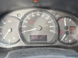 Mercedes-Benz Citan 109 CDI einsatzbereit Warnbalken für Havarie- oder Werkstatt