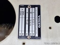 Volvo FH 13.500 Globetrotter 6x2 BDF - 4.90 WB - Full...