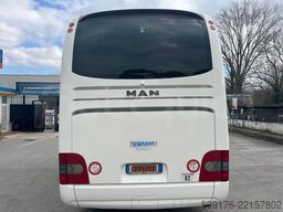 MAN Lion's Coach