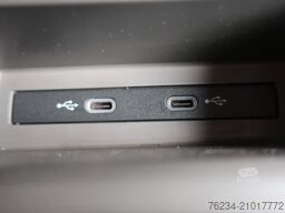 VOLKSWAGEN Crafter 35 2,0 TDI MR / 3-Sitzer Klima/ CAM NAVI