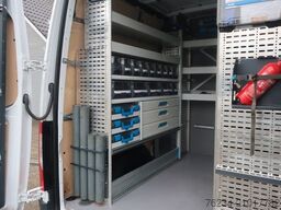 MERCEDES-BENZ Sprinter 314 CDI  4- Sitzer Top Regale/ Standhz.