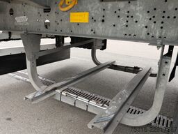 SCHMITZ SKO 24