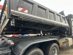Mercedes-Benz Arocs 3345 K 6x4 Arocs 3345 K 6x4, Heckkran Hiab Jonsered 1300RS79, Bordmatik links, ca. 11m³