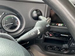 DAF XF 410 FA 4x2 XF 410 FA 4x2, Fahrschule, 2x AHK, 6 Sitze