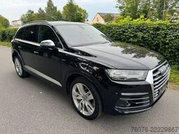 AUDI SQ7 4.0 TDI quattro tiptronic