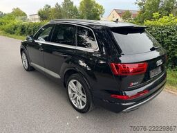 AUDI SQ7 4.0 TDI quattro tiptronic
