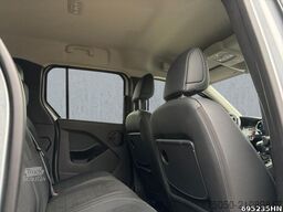 MERCEDES-BENZ T 180 d PROGRESSIVE *Automatik*LED*Navi*Kamera*