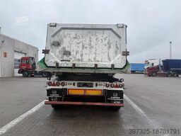 Various 35 m3 med aut. pres.