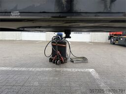 Various 35 m3 med aut. pres.