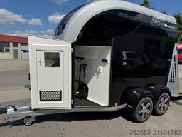 BUECKER TRAILER M 2-Pferdeanhänger