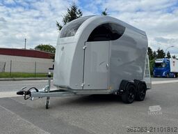 BUECKER TRAILER Careliner L Pferdeanhänger mit Rampe-Tür-System