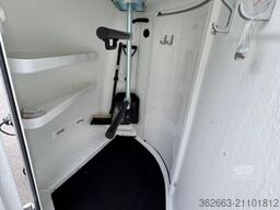 BUECKER TRAILER Careliner L Pferdeanhänger mit Rampe-Tür-System