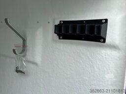 BUECKER TRAILER Careliner L Pferdeanhänger mit Rampe-Tür-System