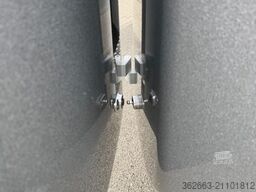 BUECKER TRAILER Careliner L Pferdeanhänger mit Rampe-Tür-System