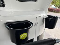 BUECKER TRAILER Careliner L Pferdeanhänger mit Rampe-Tür-System