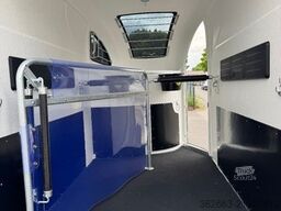 BUECKER TRAILER Careliner L Pferdeanhänger mit Rampe-Tür-System