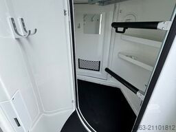 BUECKER TRAILER Careliner L Pferdeanhänger mit Rampe-Tür-System