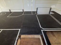 MERCEDES-BENZ AXOR 18.29 A mit Pecocar Leerkabine