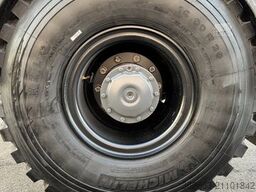 MERCEDES-BENZ AXOR 18.29 A mit Pecocar Leerkabine