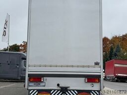 MERCEDES-BENZ Atego Böckmann Kompakter Pferde-LKW mit Wohnung