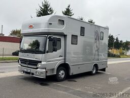 MERCEDES-BENZ Atego Böckmann Kompakter Pferde-LKW mit Wohnung