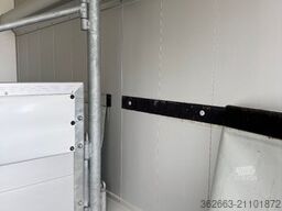 MERCEDES-BENZ Atego Böckmann Kompakter Pferde-LKW mit Wohnung