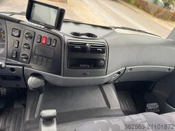 MERCEDES-BENZ Atego Böckmann Kompakter Pferde-LKW mit Wohnung