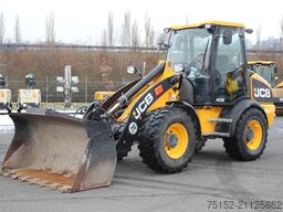 JCB 409
