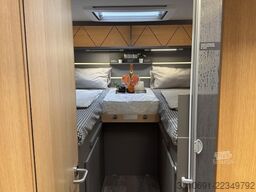 LMC Tourer Lift H 730 G  Chassis Paket 8G Auto ACC