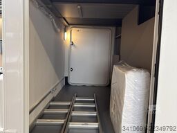 LMC Tourer Lift H 730 G  Chassis Paket 8G Auto ACC