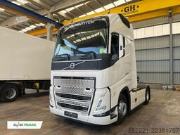 VOLVO FH 460 Globetrotter XL i-Save SideSkirts