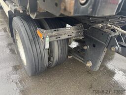 Krone AZW 18  zLTB7 zwillingsbereift Mega Box