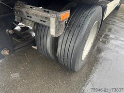 Krone AZW 18  zLTB7 zwillingsbereift Mega Box