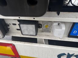 Krone AZW 18  zLTB7 zwillingsbereift Mega Box