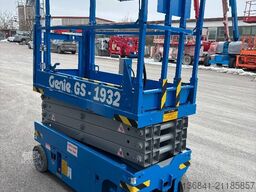 Genie GS1932 - 7,80m Scherenarbeitsbühne