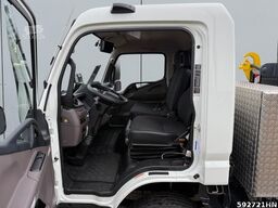 FUSO Canter 7C18 HYVA Abrollkipper Box, Vfhrzg.