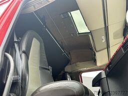 Volvo FH 500 Globetrotter 8x2 Tridem / VDL Hook 25 To...