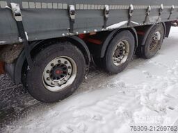 Berger Curtainsider Mega