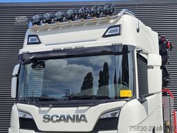 Scania R590 V8 8x2 / HMF 9520 CRANE - JIB - WINCH / TR...