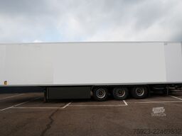 LAMBERET 3 Axle frigo trailer Carrier Vector 1950 Bi-Temp