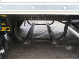 SCHMITZ CARGOBULL Tiefkühler Doppelstock Palettenkasten Achslift