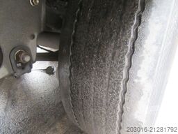 SCHMITZ CARGOBULL Tiefkühler Doppelstock Palettenkasten Achslift