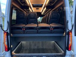 Mercedes-Benz Sprinter 519 Luxury Line 24 seats