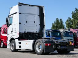 MERCEDES-BENZ Actros 1851 GigaSpace Retarder XL-Tank Euro 6