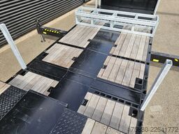 Broshuis 3ABSD / EXTENADABLE / HIAB 95 tm + JIB / ELECTR...