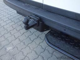 VW Crafter 35 Kombi L2H2 9SITZER/AHK/KAM/NAVI/KLIMA