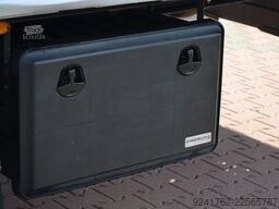 Schwarzmuller MEGA / 04.2022r / OŚ POD. / DACH POD. / CODE XL / 2302