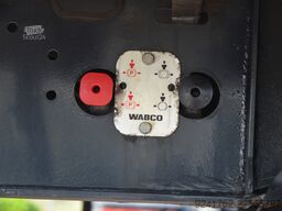 Schwarzmuller MEGA / 04.2022r / OŚ POD. / DACH POD. / CODE XL / 2302